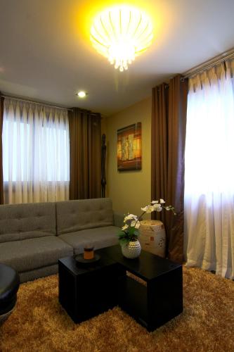 Un lugar para sentarse en Boracay Suites