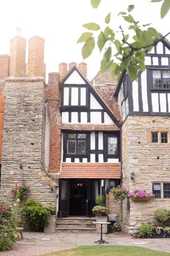 Gallery image of Karma Salford Hall Hotel in Bidford