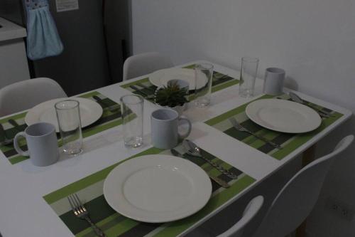 A2J Luxury 1BR Azure Suite Near SM Mall, Airport