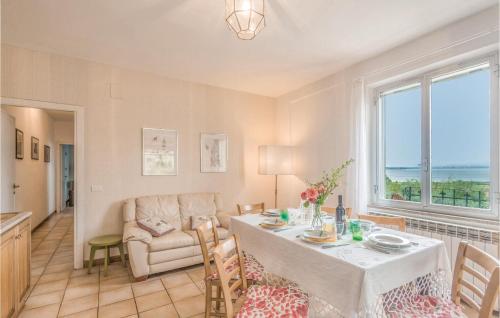 A kitchen or kitchenette at Case Sparse San Savino