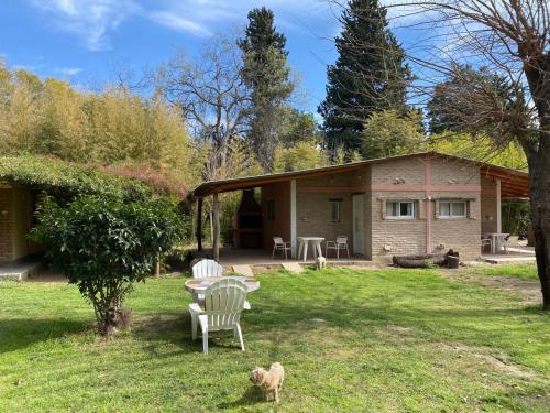 Κήπος έξω από το Los Horneros, Cabañas