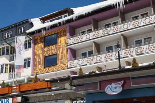 a building with a sign that reads hotel niagaraimaru at Hotel Alpina in Obertauern