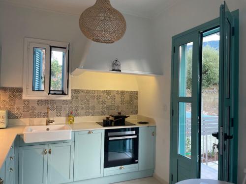 Gallery image of NIOS Luxury House & Studio in Vathi, Ithaka