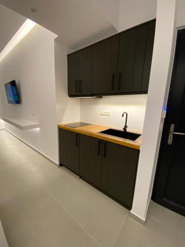 Evenos Suites