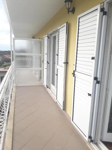 Balkón nebo terasa v ubytování Apartments with a parking space Grebastica, Sibenik - 4882
