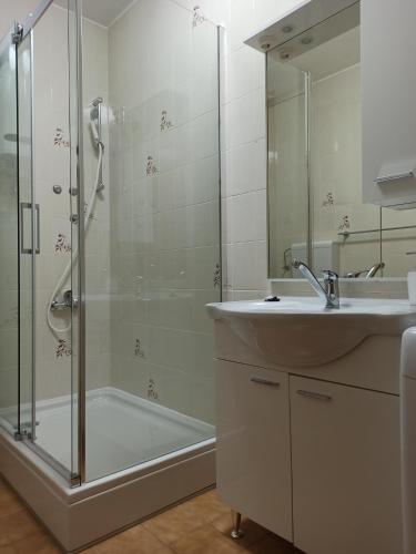 Apartmani Alena