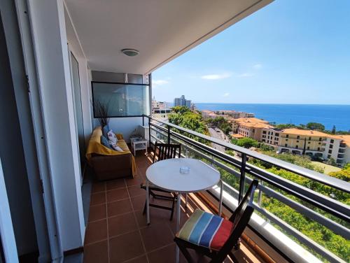Phenomenal one bedroom Apartment Amazing view over Atlantic Ocean
