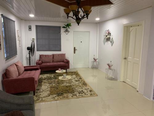 Area tempat duduk di Charming 1-Bed House in Georgetown