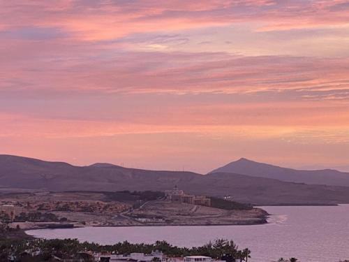 Fotografie z fotogalerie ubytování VistaMar - Penthouse mit Panorama-Meerblick v destinaci Costa Calma