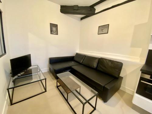 Henry I - petit appartement lumineux - 014