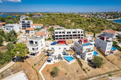 Villa Cedar