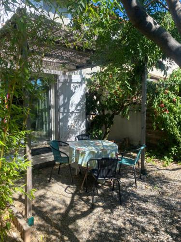 Le Séville 20mn des plages climatisé