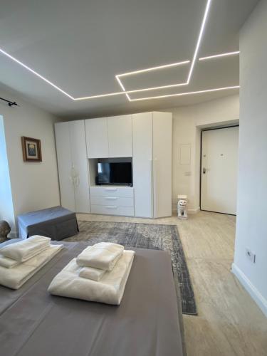 HV Suites PAUSILYPON