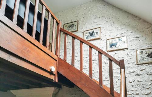 Nice Home In Selles-sur-cher With Wifi And 3 Bedrooms