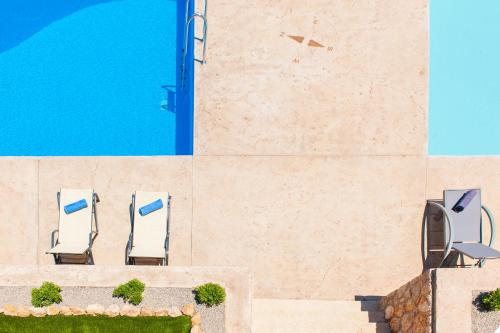 Piscina di Milos Mountain - Villa Nikitas o nelle vicinanze