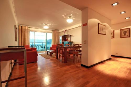Forum Apartment by HR Madeira