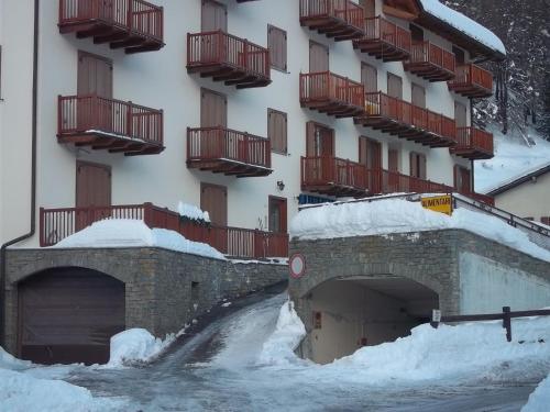 Το Trilocale BELVEDERE Alloggio ad uso turistico - VDA - LA THUILE - CIR 0068 τον χειμώνα