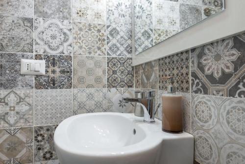 Trastevere rome's heart charming & cozy appartment