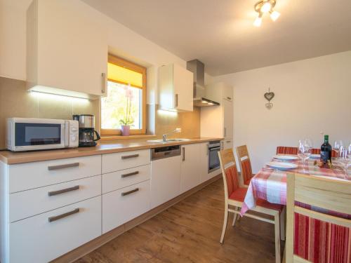 Una cocina o cocineta en Blasinghof I