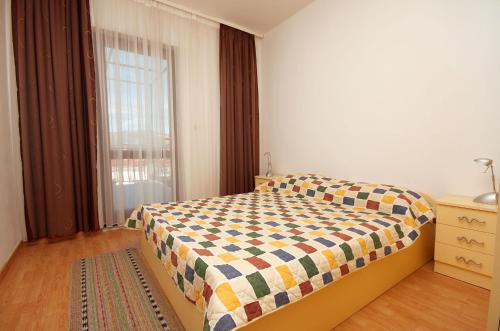 Apartments by the sea Mastrinka, Ciovo - 4836