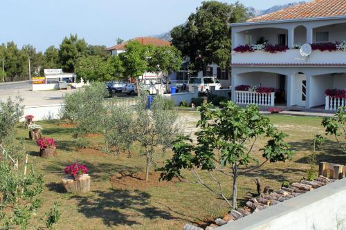 Zahrada ubytování Apartments with parking space Seline, Paklenica - 6603