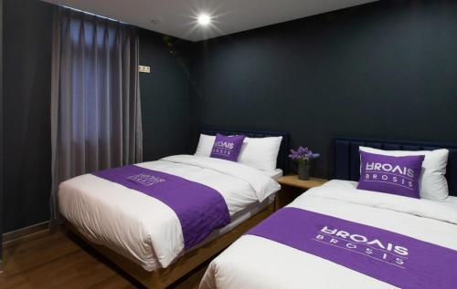 Brosis Hotelにあるベッド