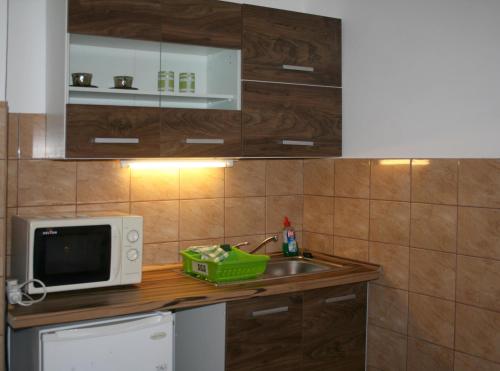 Kuchyň nebo kuchyňský kout v ubytování Apartment4you Budapest
