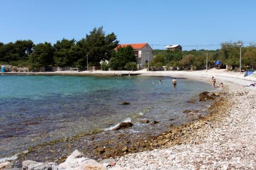 Gallery image of Apartments by the sea Sucuraj, Hvar - 2058 in Sućuraj