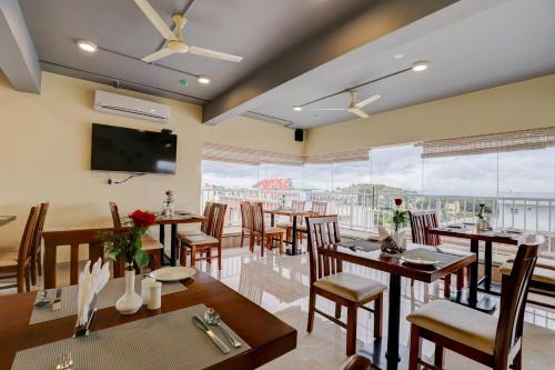 Tattwa Grandにあるレストランまたは飲食店