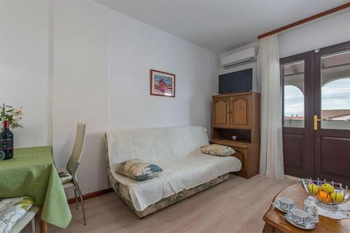Apartment Novigrad 2536d