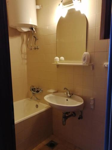 Apartment Podgora 6705b