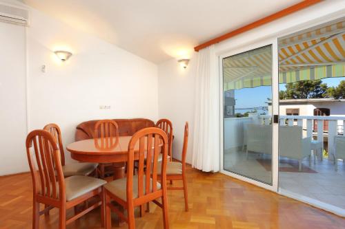 Apartment Podstrana 4859c