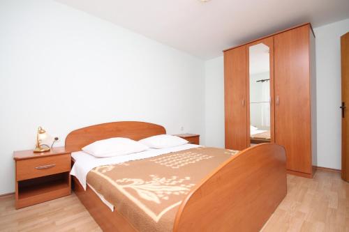 Apartment Stara Novalja 6469c