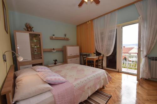 Apartment Starigrad 6594a