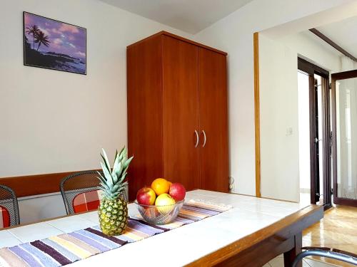 Apartment Starigrad 6621a