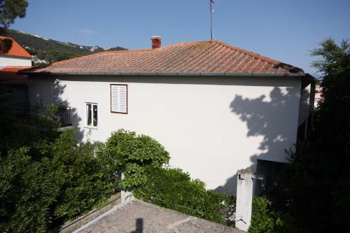 Double Room Banjol 5077a – Photos 2