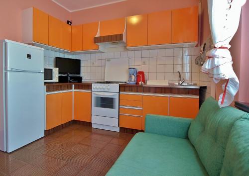 Apartments by the sea Supetarska Draga - Donja, Rab - 4954