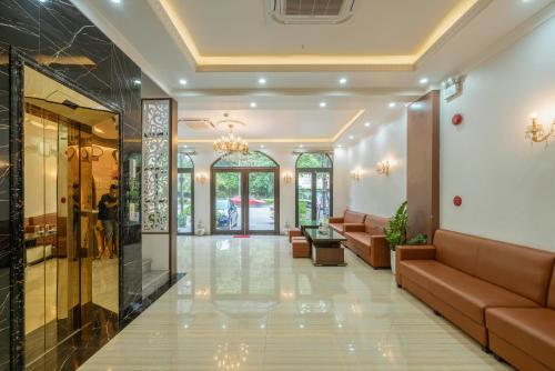 Galeriebild der Unterkunft De Charm Hạ Long Hotel in Hạ Long