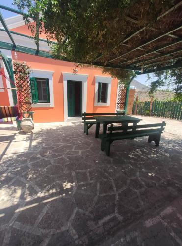 Fotografia z galérie ubytovania Petranta's House Παραδοσιακή εξοχική κατοικία v destinácii Kalymnos