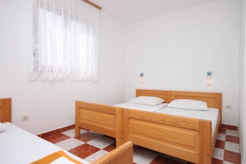 Apartments with parking space Starigrad, Paklenica - 6618