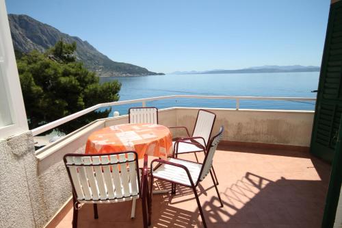 Apartments by the sea Podgora, Makarska - 6781