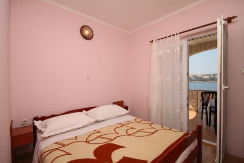 Apartments by the sea Stara Novalja, Pag - 6469