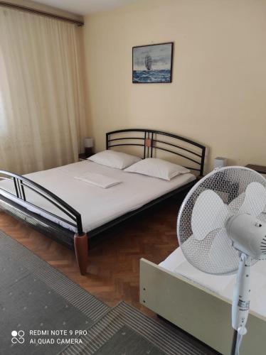 Apartments by the sea Podgora, Makarska - 6596