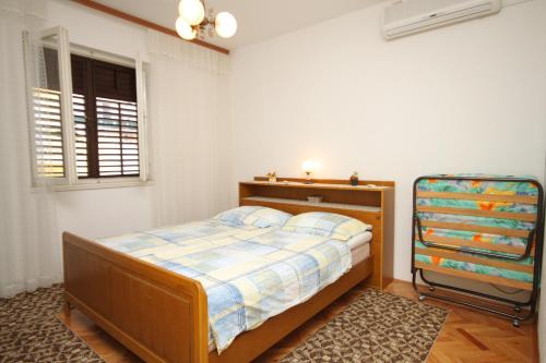 Posteľ alebo postele v izbe v ubytovaní Rooms with a parking space Makarska - 6778