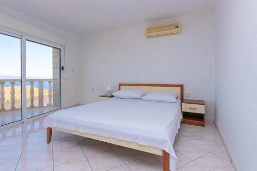 Apartments with WiFi Stanici, Omis - 19941