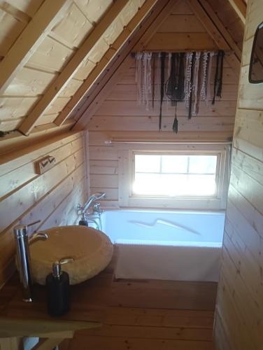 Bany a La Chouette Villa , Cabane Kota, chambre spacieuse de 20m2 totalement indépendante