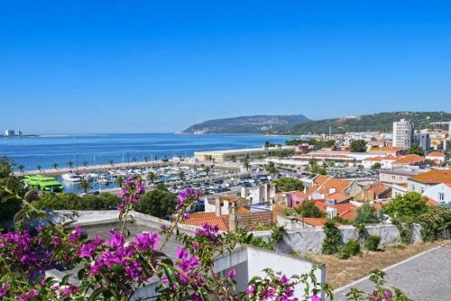 Fotografie z fotogalerie ubytování Preia-Mar Duplex Setúbal Miradouro v destinaci Setúbal