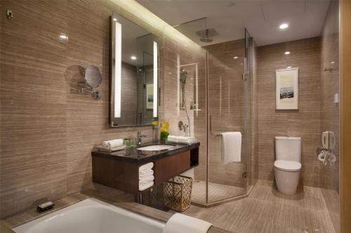 Un baño de Holiday Inn Putian Xiuyu by IHG
