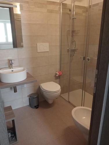 Salle de bains dans l'établissement U Ceccenate