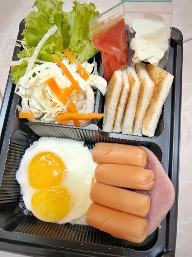 Φαγητό σε αυτό το διαμέρισμα ή κάπου εκεί κοντά